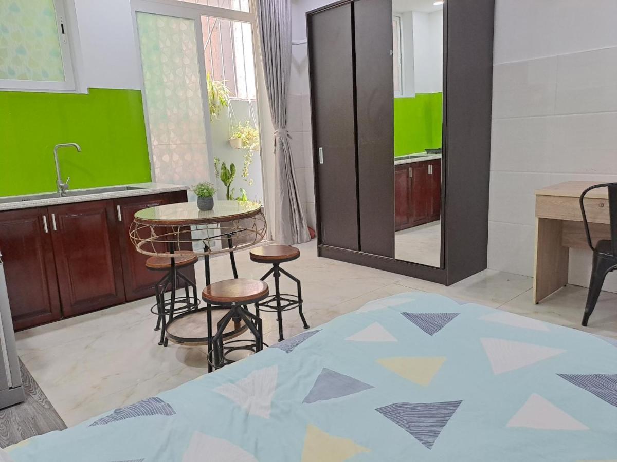 Cozy Studio At Hai Ba Trung St., Dist 3 Near Tan Dinh Market ホーチミン市 エクステリア 写真