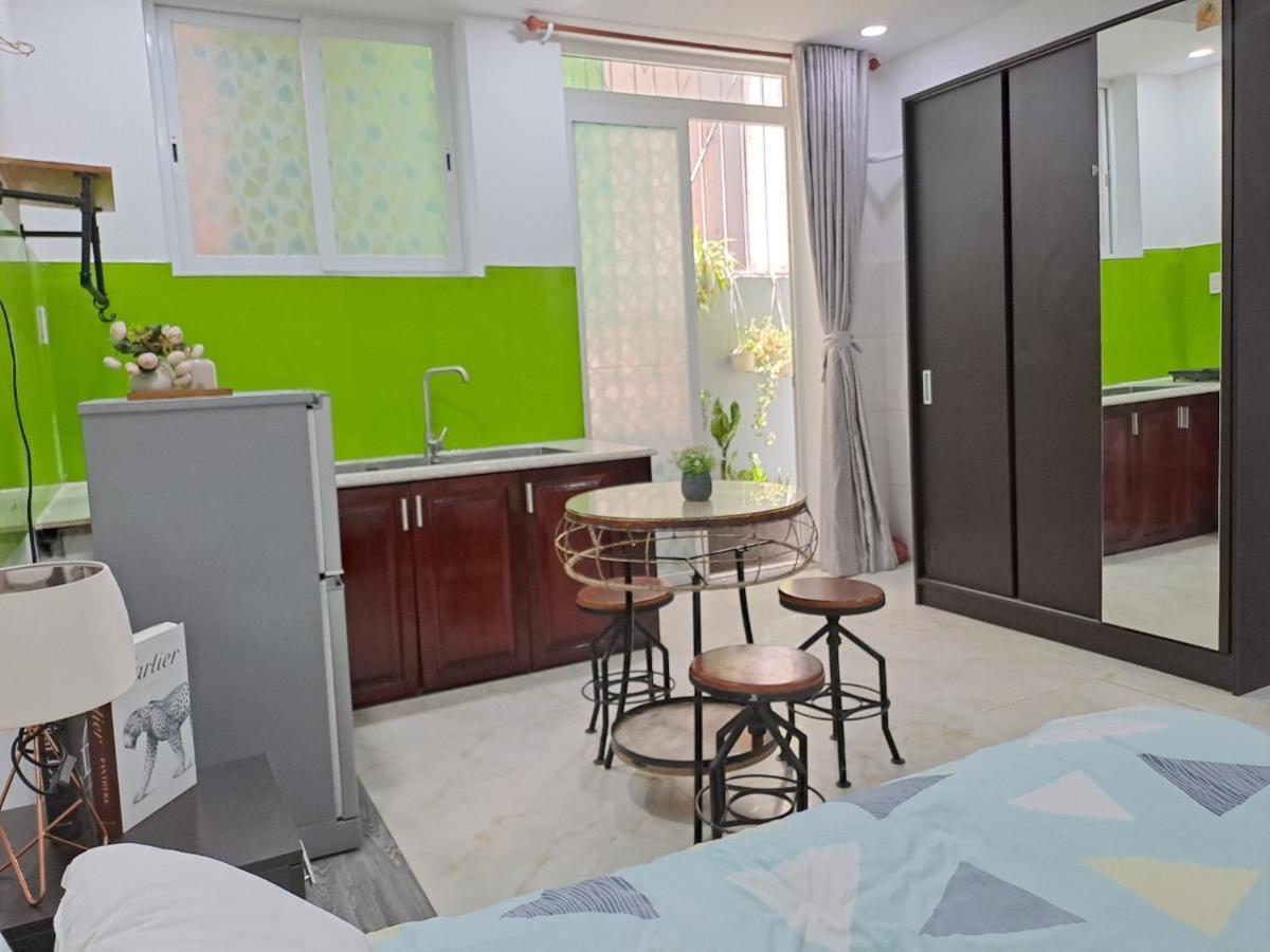 Cozy Studio At Hai Ba Trung St., Dist 3 Near Tan Dinh Market ホーチミン市 エクステリア 写真