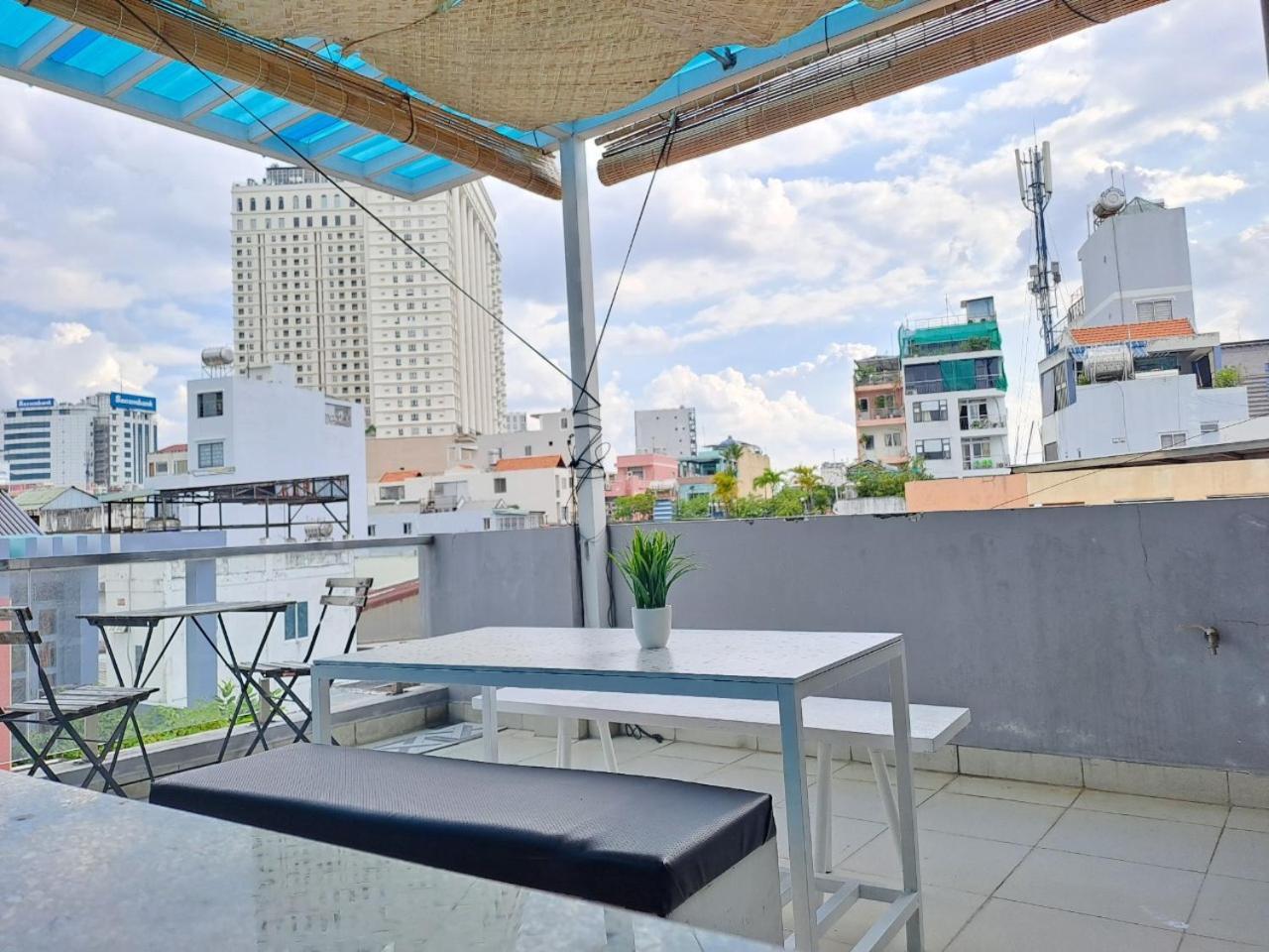 Cozy Studio At Hai Ba Trung St., Dist 3 Near Tan Dinh Market ホーチミン市 エクステリア 写真