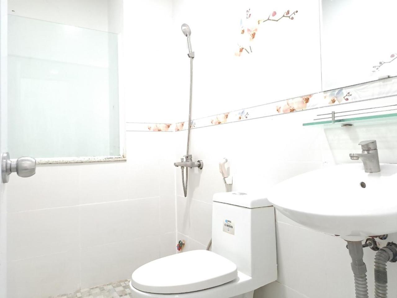 Cozy Studio At Hai Ba Trung St., Dist 3 Near Tan Dinh Market ホーチミン市 エクステリア 写真
